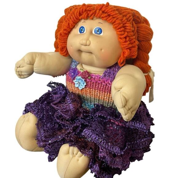 VTG 1982 CABBAGE PATCH DOLL RED HAIR BLUE EYES DIMPLES RED CHEEKS COLLECTIBLE - Picture 3 of 15